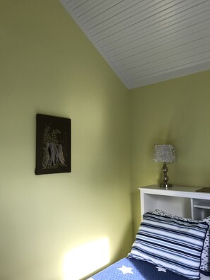 2 chambres, fer et planche à repasser, Wi-Fi, literie fournie