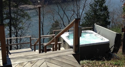 Lake Cabin on the Bluff