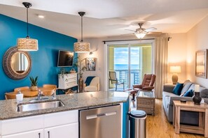 Smart TV, DVD player - Luxury condo at Grand Panama Beach Resort with fabulous gulf views! (Panama City Beach)