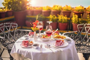 Terrace/patio - SS Resort by Eco Hospitality (Dalhousie)