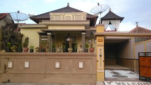 Exterior - East Bali Luxury House with 3 Bedrooms (Unknown)