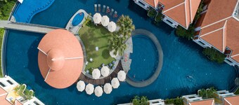 สวีทส์ราชวงศ์โดยเมมัวร์พาเลซรีสอร์ทและสปา