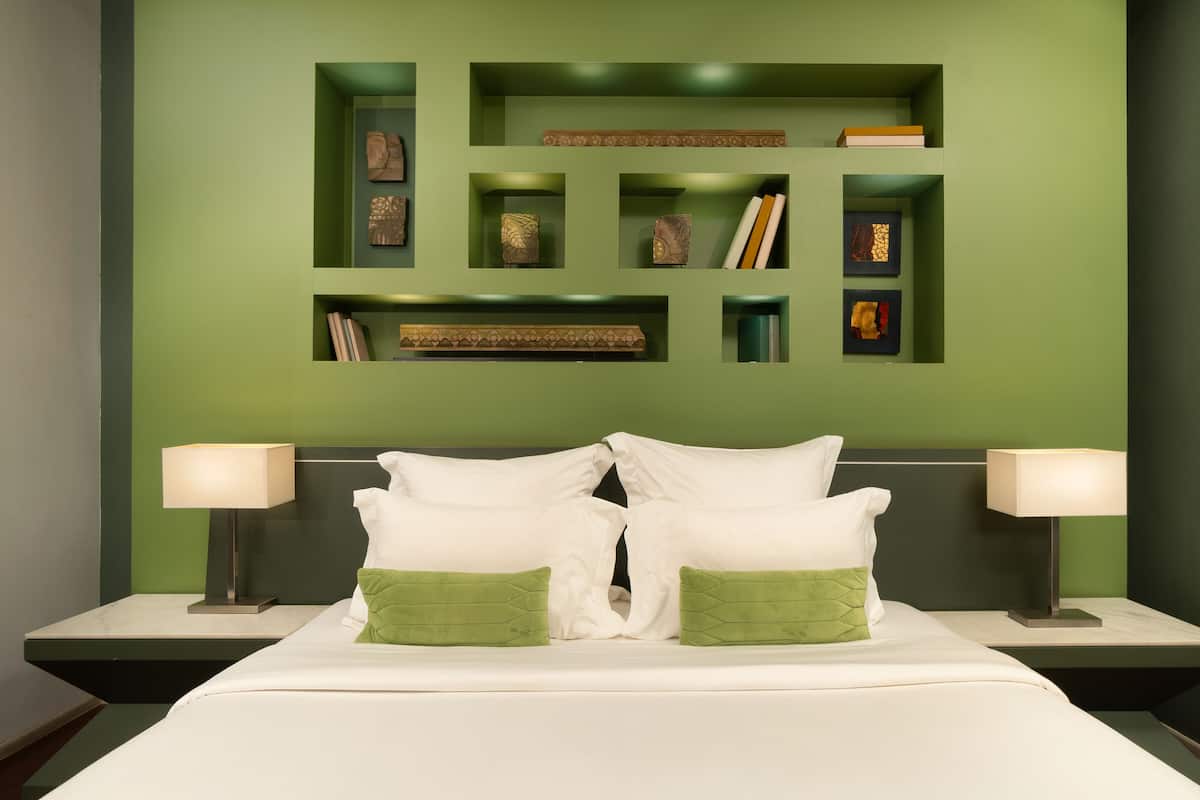 Luxury Grand Pool Suite