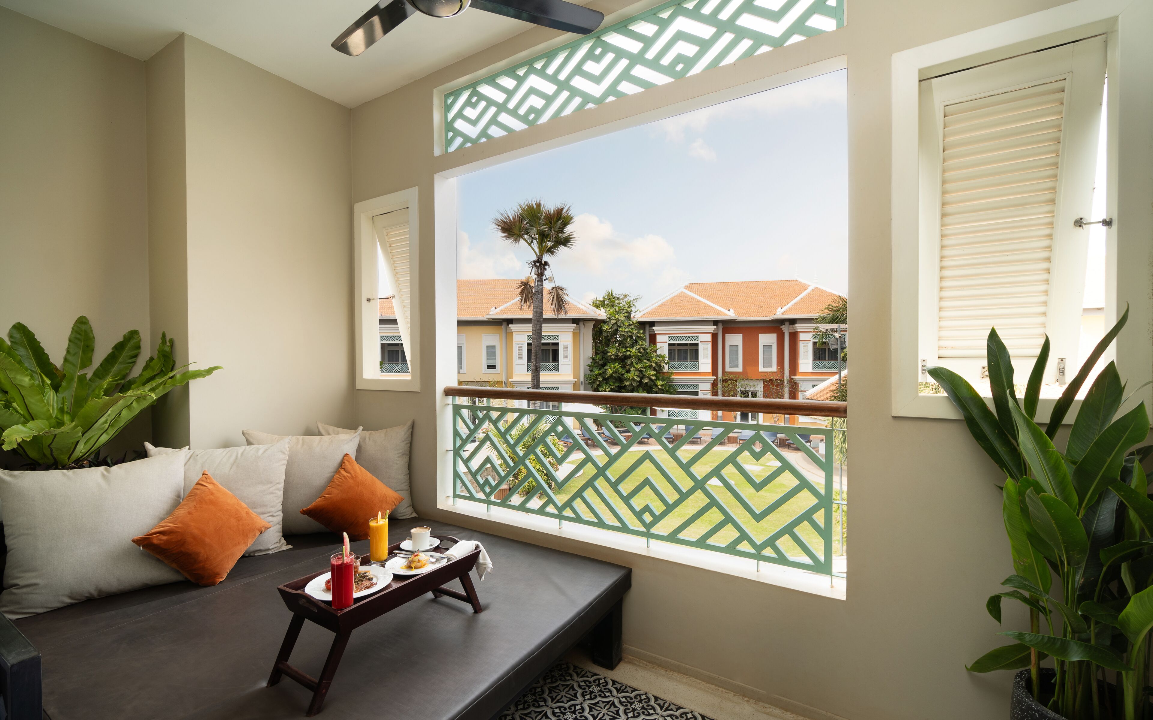 2 bedrooms, egyptian cotton sheets, premium bedding, down duvets