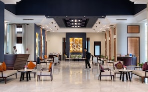 Reception - The Royal Family Suites by Memoire Palace Resort & Spa (Siem Reap)