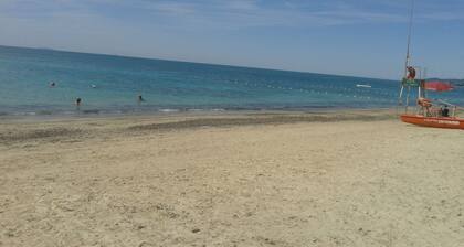 Alles was Sie wuenschen! Pool,direkt am Meer, Parkplatz, toskanisches Leben