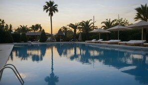 Terrace/patio - Regina Hotel (Kissamos)
