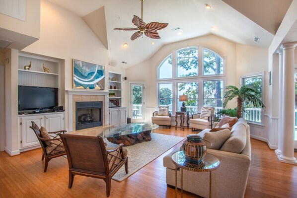 TV, DVD player - 1290 - Perfect Sunset, Gorgeous Sound & Sunset Views. Private Pool. (Corolla)