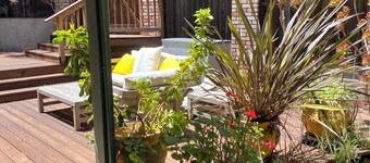 Enjoy a Slice Of Country--Two miles to Downtown Healdsburg