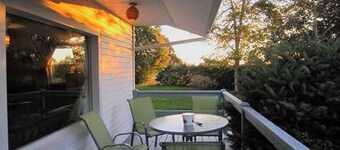 Linden Homestead: 2 Bedroom cottage on Century Farm property