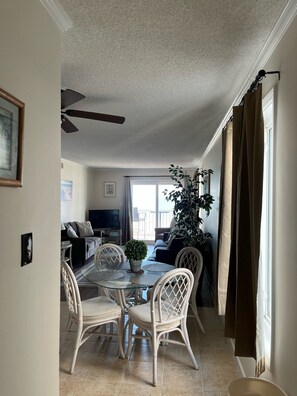 Interior - Windy Village Oceanfront on Beach…Prime 2026 Summer Weeks Available (North Myrtle Beach)