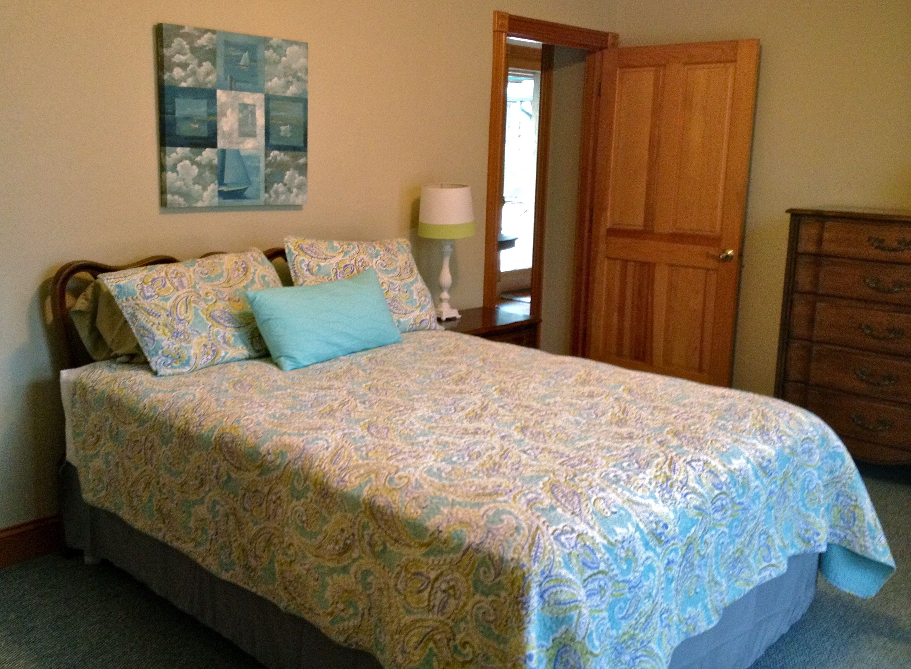 Private Low Country Retreat - 10 min from Outer Banks beaches