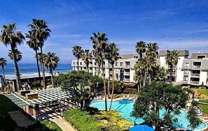A heated pool - NCV D306 2BR 2BA 2-story Penthouse with breathtaking ocean, sand, & pier views. (Oceanside)