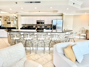 Interior - Experience The Best Unit In The Area! Large Penthouse Suite With AMAZING View! (Orange Beach)