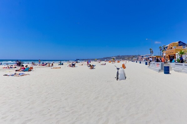 Strand