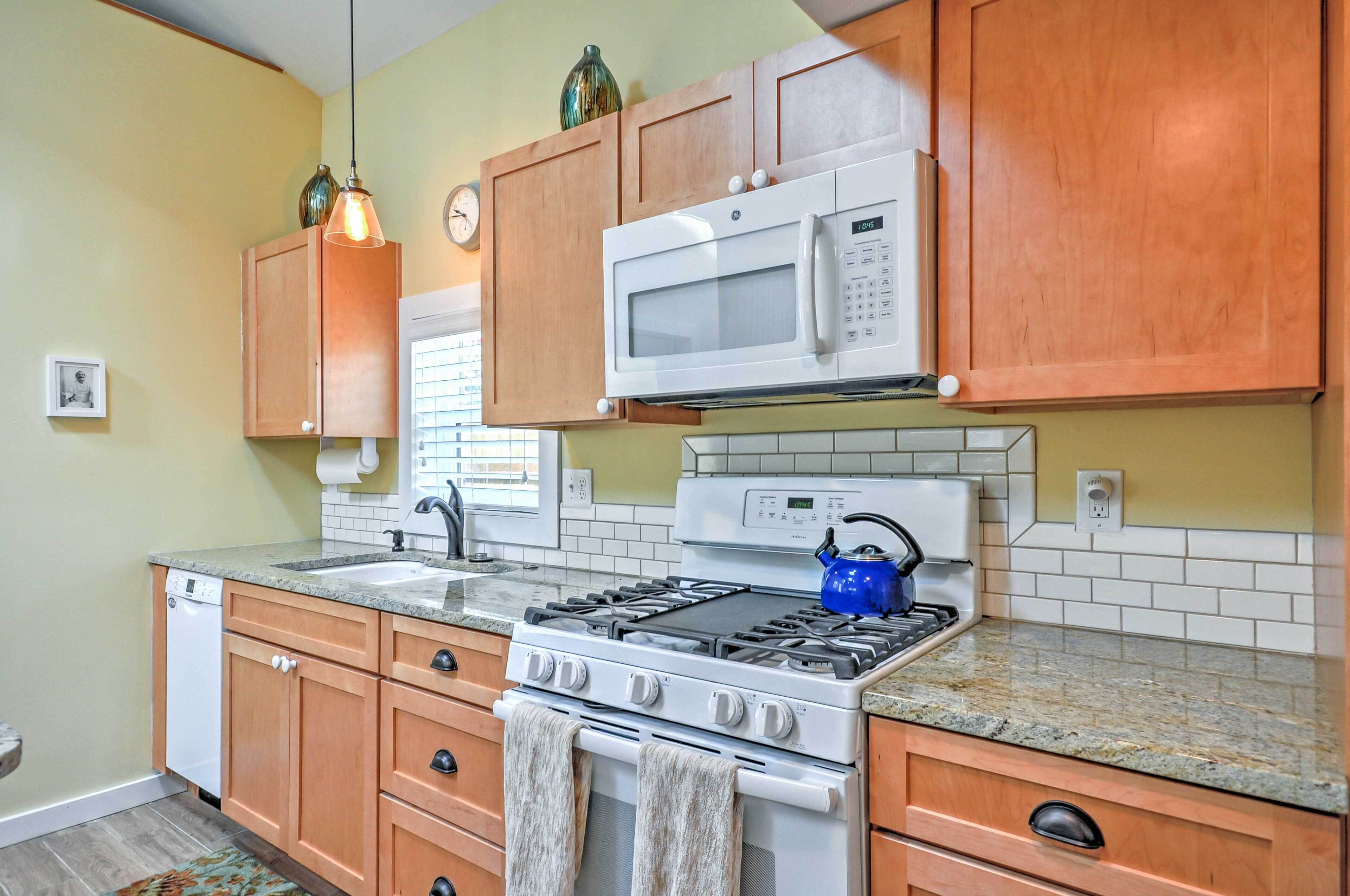 1BR Portland Cottage - Easy Downtown Access!