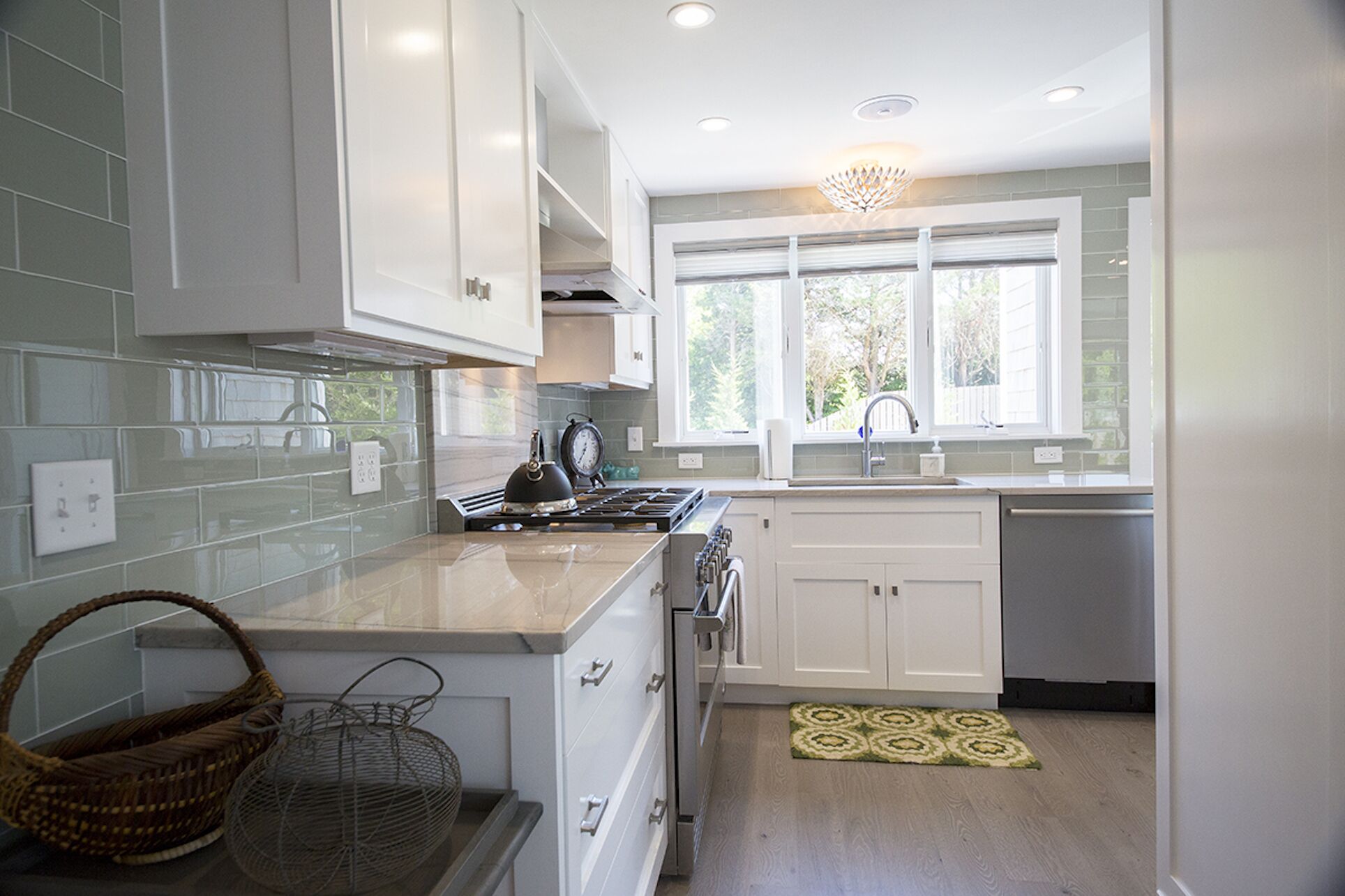 New, quality finishes, private baths, Sunny southern deck, walk to Town