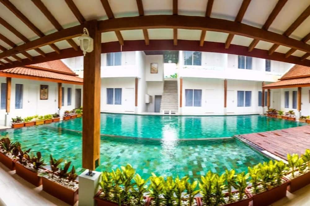 Sinom Borobudur Hotel
