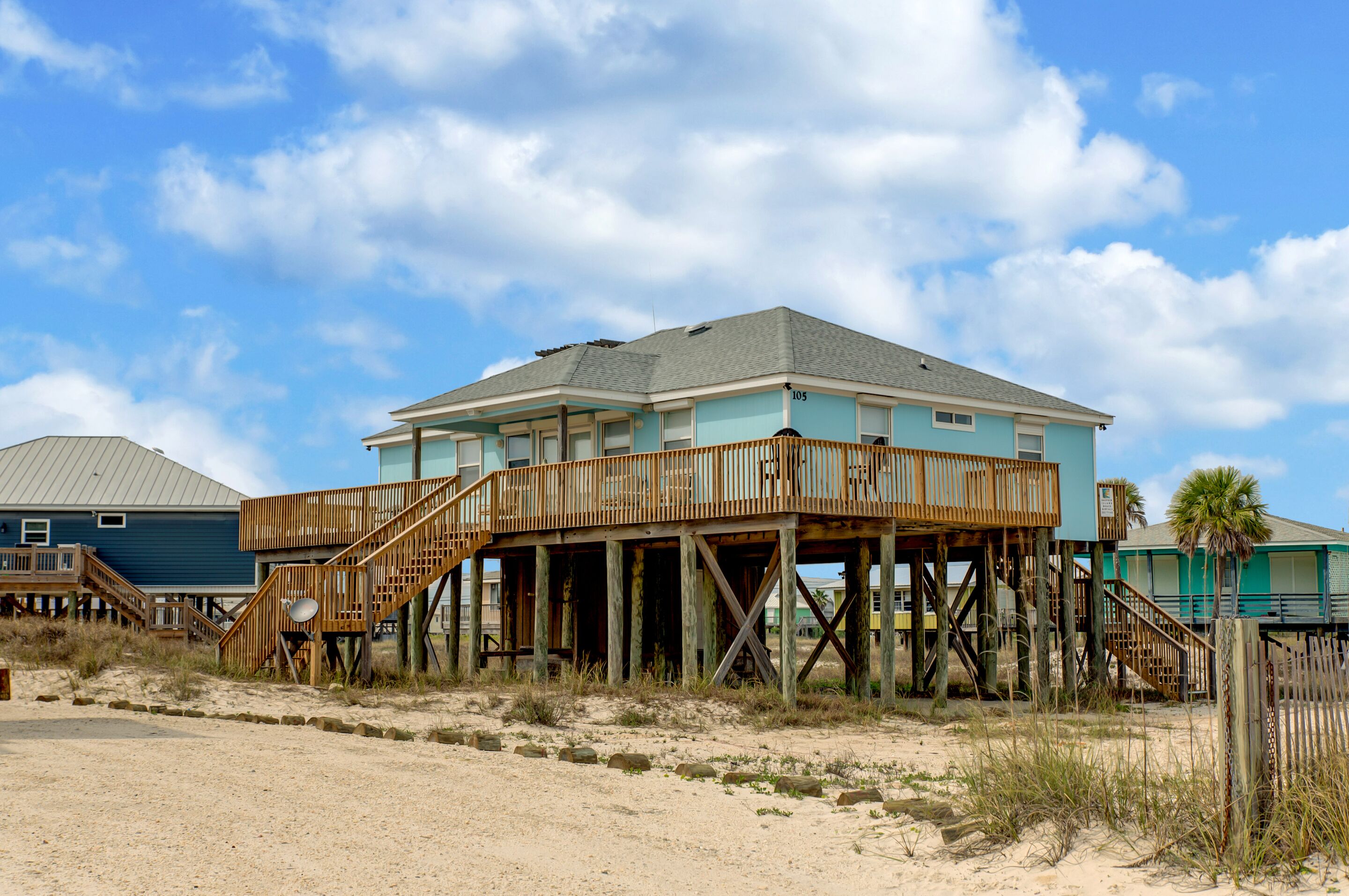 Sandbar - Gulf View Beach House with Crows Nest, Right on the Beach