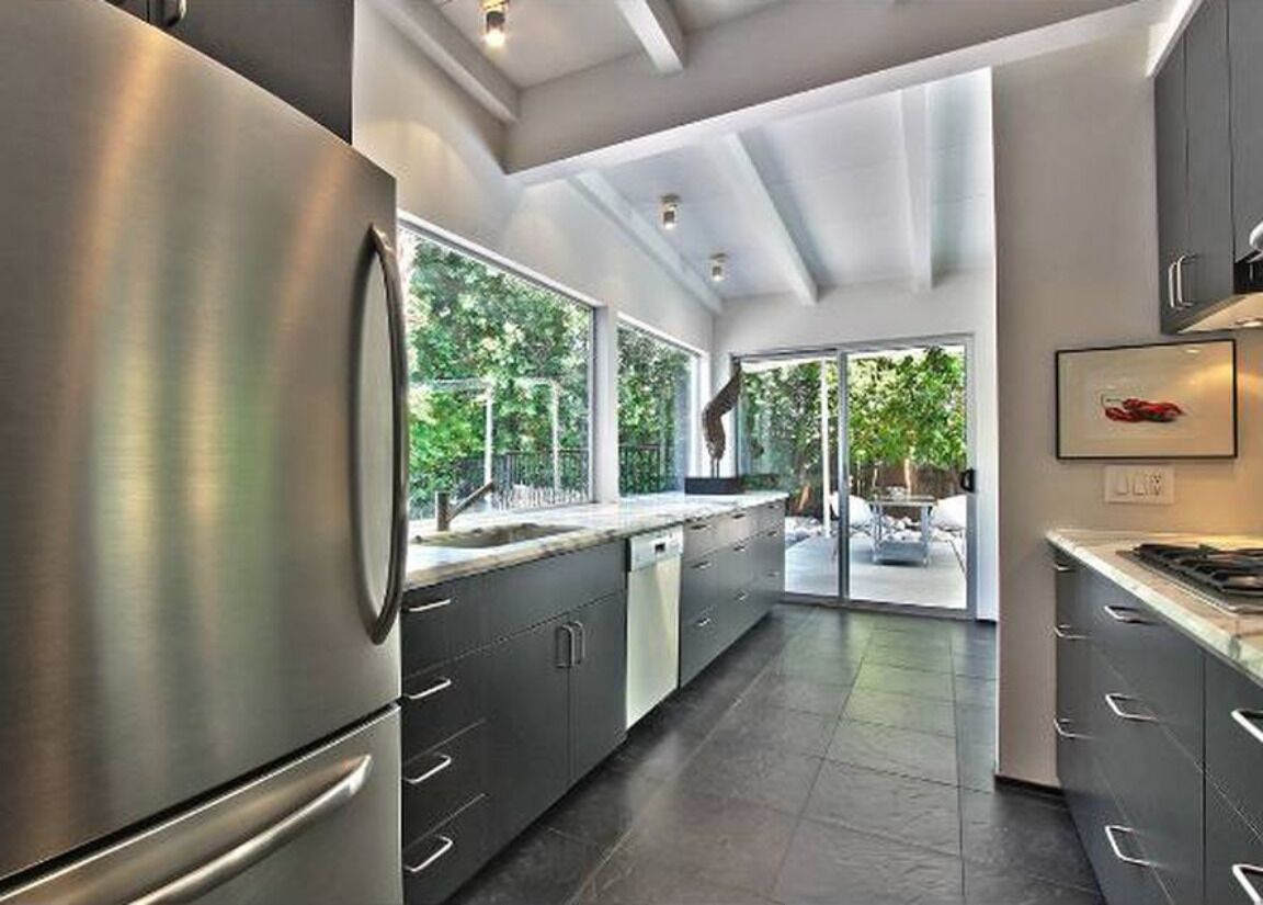 Palm Springs Mid Century Classic - Cardillo Fun  TOT permit # is 7011