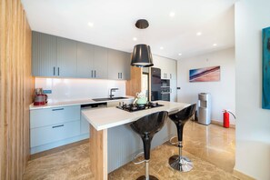 Fridge, microwave, oven, dishwasher