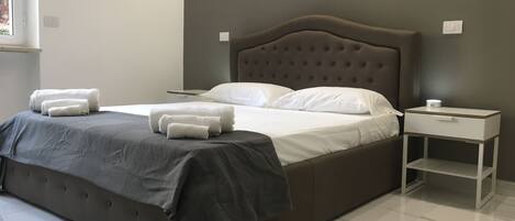 1 soverom, strykejern/-brett, wi-fi og sengetøy