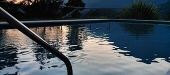 地中海の色と香水の中の納屋