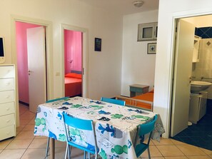 2 bedrooms, in-room safe, WiFi