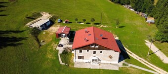 Homerez - Hus i Septmoncel