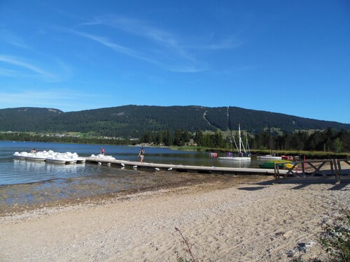 Homerez - Secluded quiet house in Septmoncel with mountain view