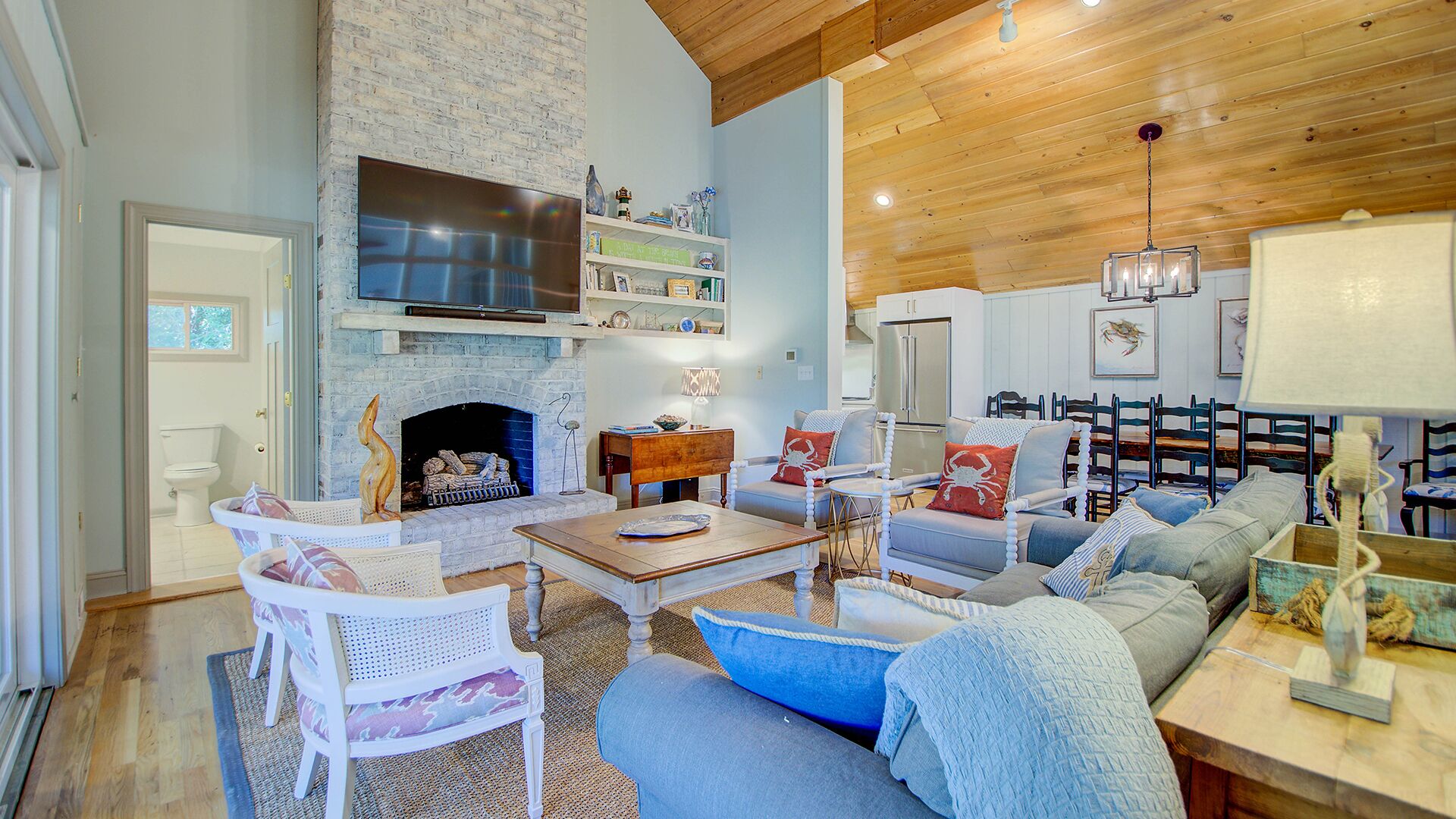 Cozy beach house just steps to the Ocean