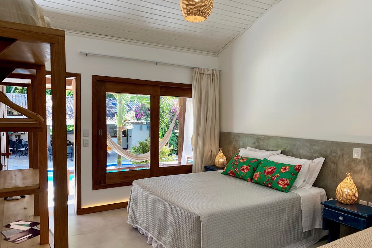 1 bedroom, Egyptian cotton sheets, premium bedding, minibar