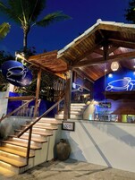 Fachada de la propiedad