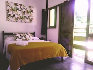 Wifi gratis y ropa de cama