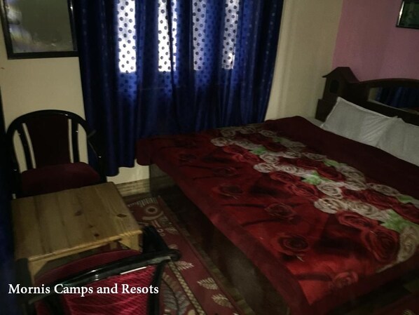 Barraca luxo, 1 cama de casal, para não fumantes | Parte interna
