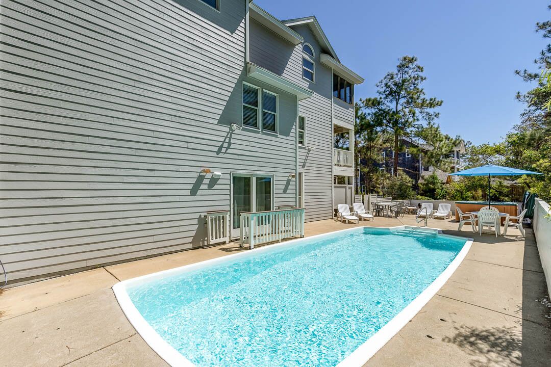 Endless Summer | 1320 ft from the Beach | Dog Friendly, Private Pool, Hot Tub | Corolla
