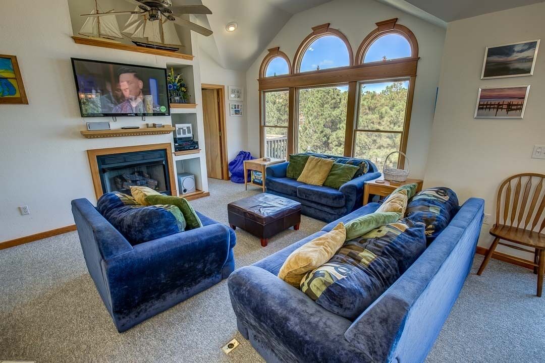 Endless Summer | 1320 ft from the Beach | Dog Friendly, Private Pool, Hot Tub | Corolla