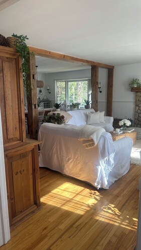 Enjoy the perfect summer escape in this beautiful home in the Hamptons.