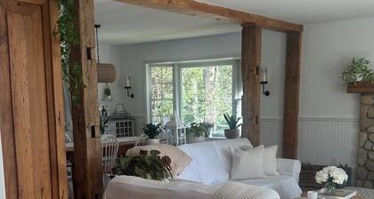 Enjoy the perfect summer escape in this beautiful home in the Hamptons.