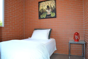 2 quartos, Wi-Fi de cortesia, roupa de cama