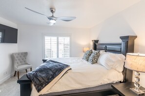 4 slaapkamers, een strijkplank/strijkijzer, gratis wifi, beddengoed