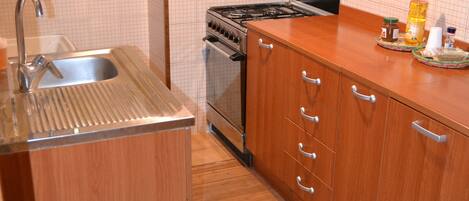 Basic Double Room, Harbor View | Shared kitchen | Full-size fridge, oven, stovetop, cookware/dishes/utensils