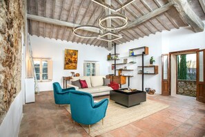 TV connectée, cheminée