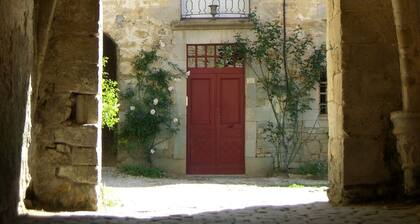 Landmarked stone house by a stream with extraordinary charm