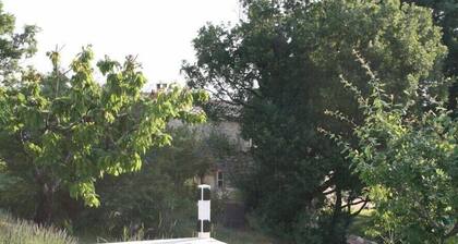 'The sheepfold' Revest des Brousses