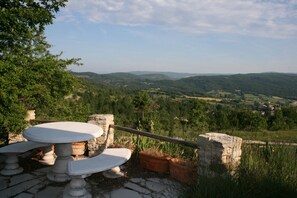 Terassi/patio