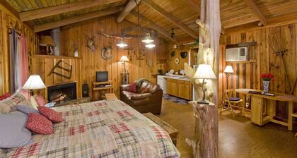 The Sawmill Suite at Panther Valley Ranch
