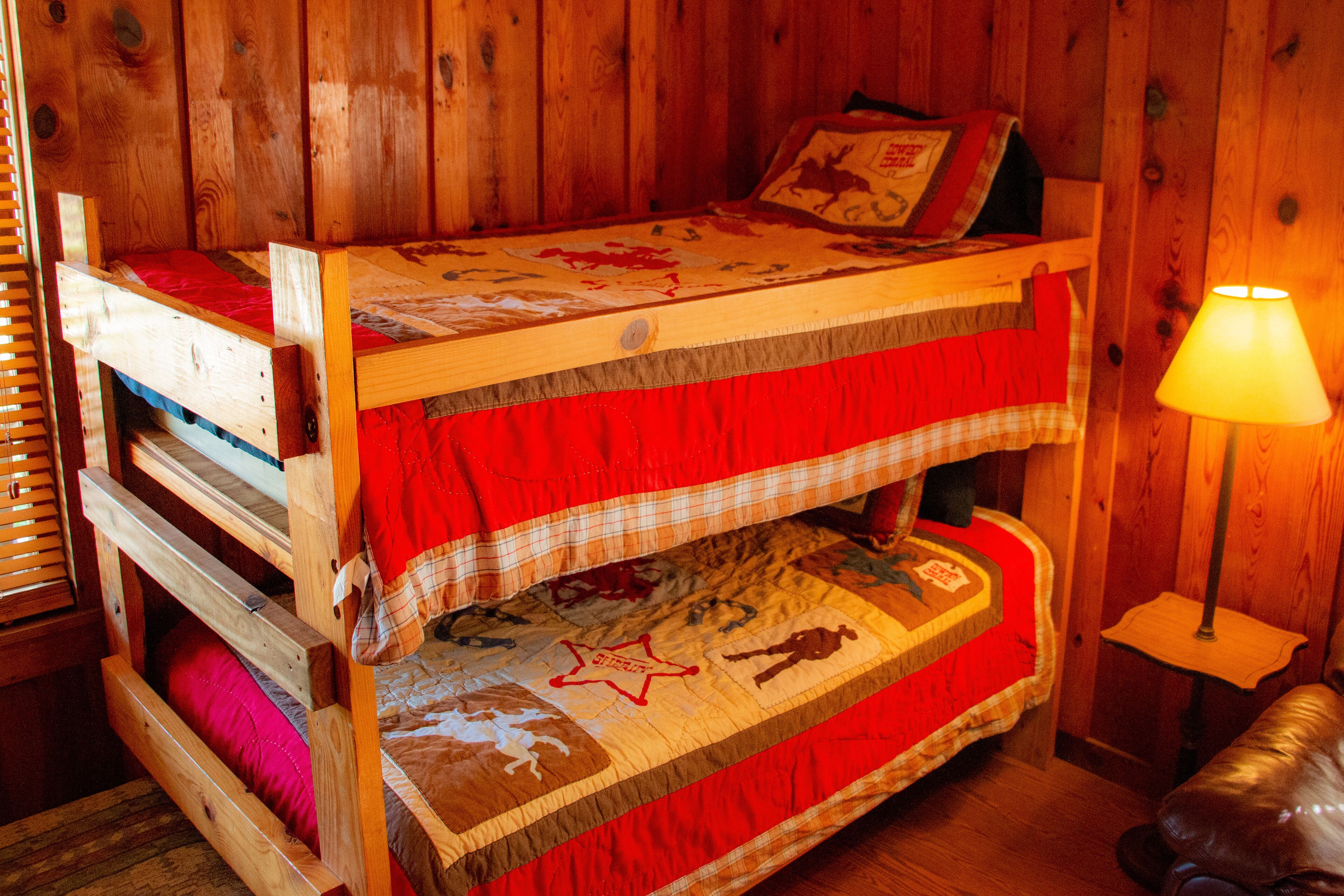 ~ Rustic Knotty Pine Walls and Ranch Style Charm ~