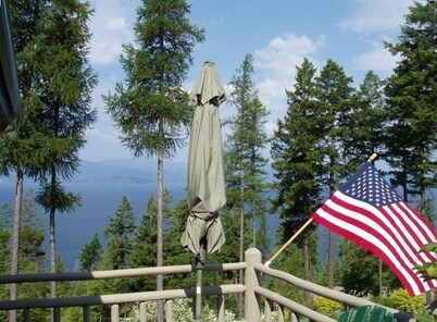 Flathead Lake - Bigfork log cabin with stunning views Apartment