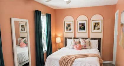 The Peach Club - Across from the Augusta National